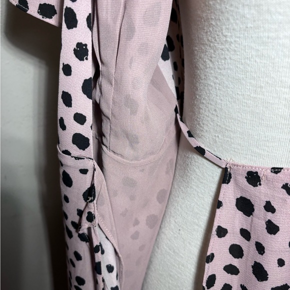 Everly Wrap Dress - Picture 11 of 13